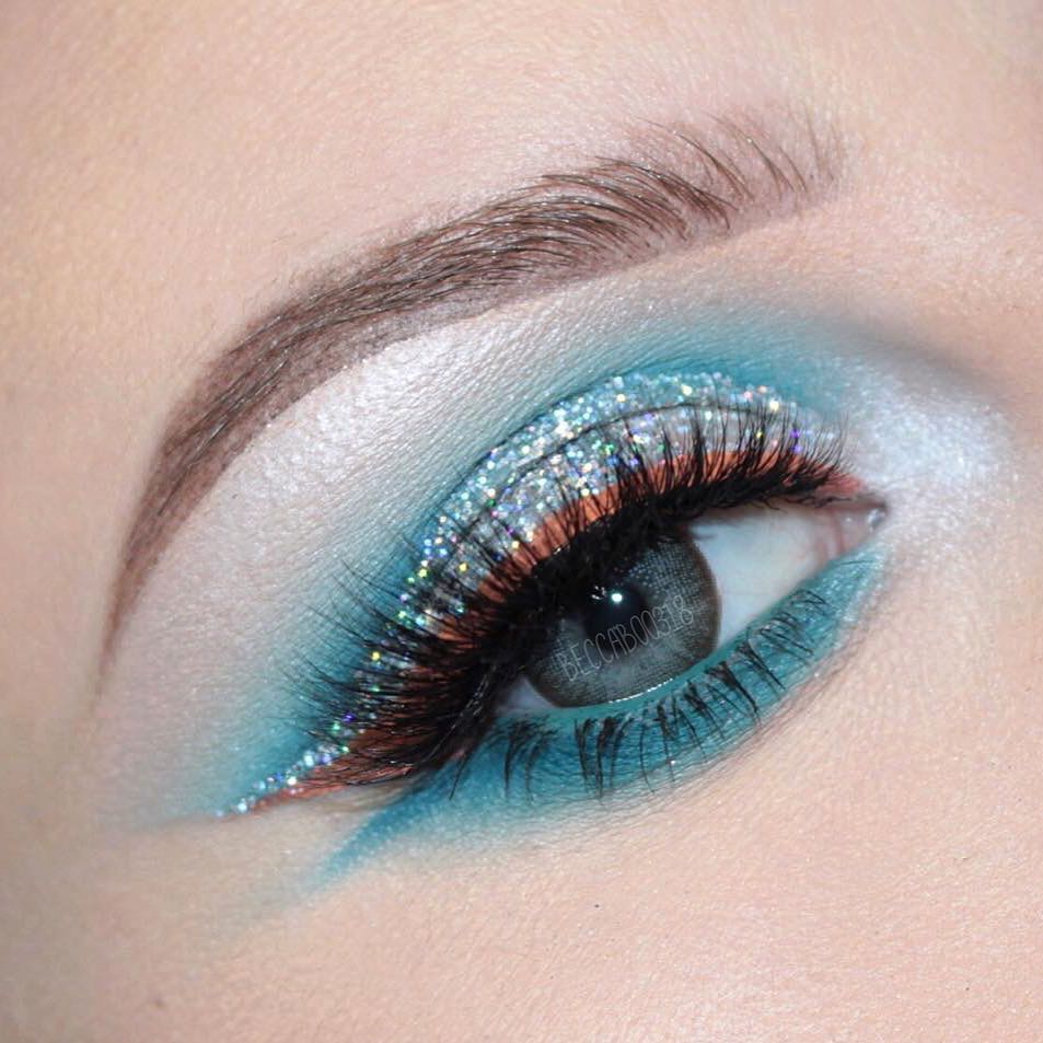 Natsumi Grey Contacts for Astigmatism - Image 6