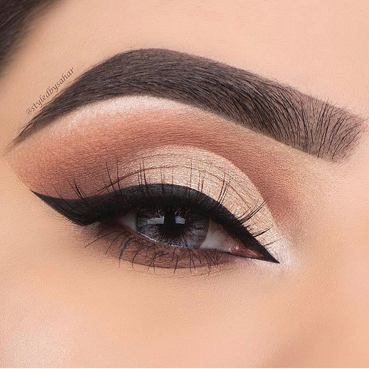 Pro Series Grey Colored Contacts - Image 3